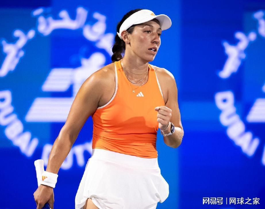 华体会中心-阿卡淘汰卢布与菲斯争冠，高芙遭小白菜双杀，梅总向小钱抛橄榄枝