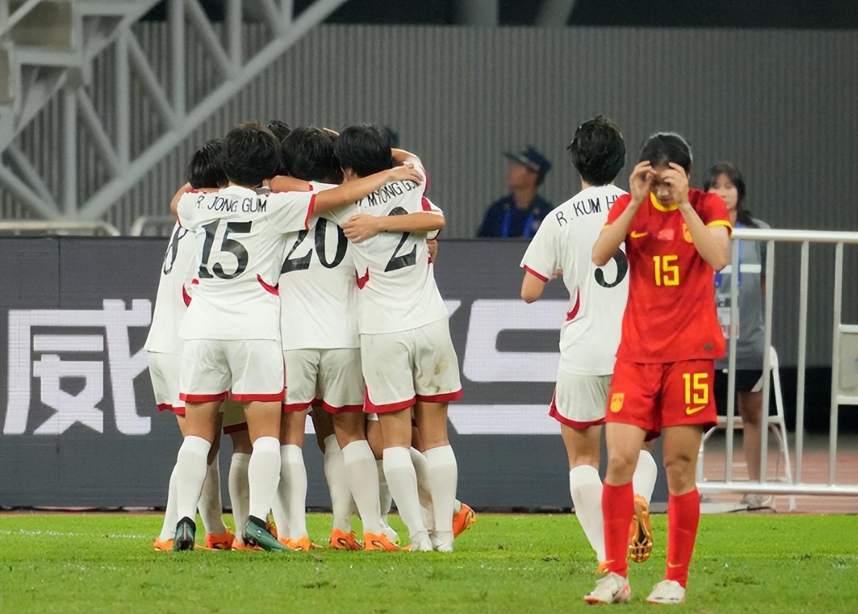 亚洲杯8强出炉！强队爆冷回家，中国女足对手已定，夺冠希望大